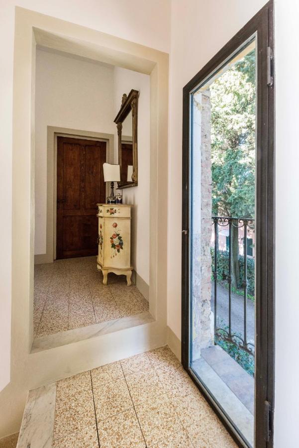 Casa Del Priore Usigliano Luaran gambar