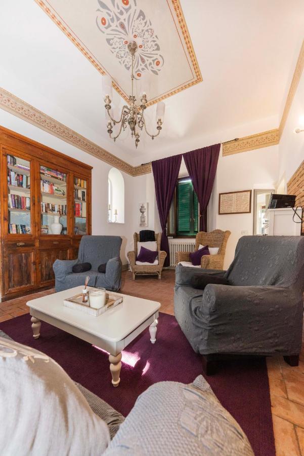Casa Del Priore Usigliano Luaran gambar