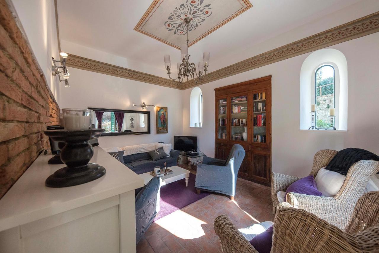 Casa Del Priore Usigliano Luaran gambar